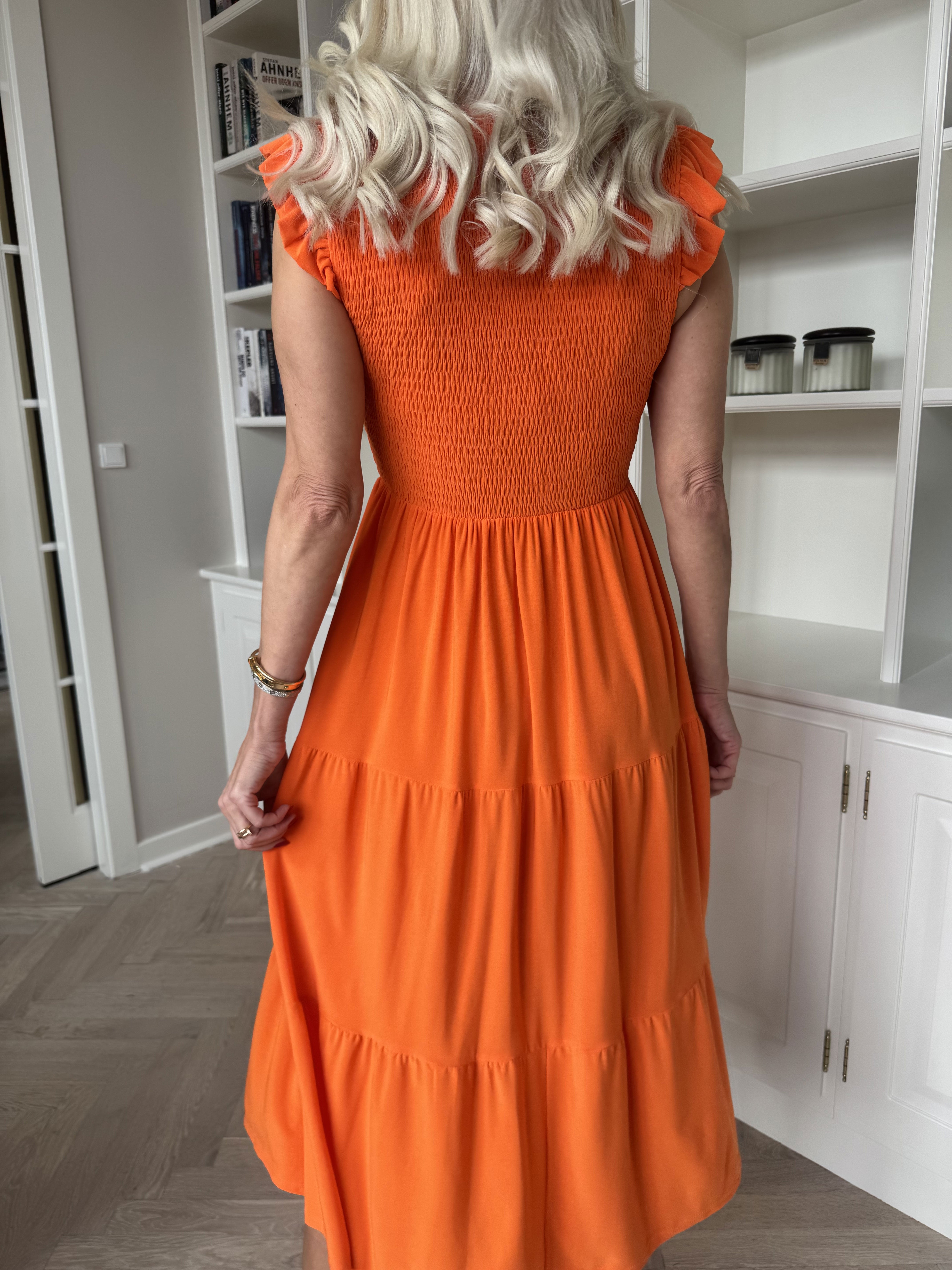 Kelly Sleeveless - Elastisk kjole med smock over brystet